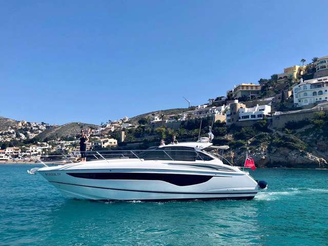 2017 - Princess - V40